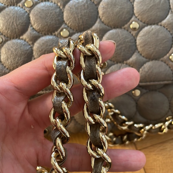 Rebecca Minkoff | Quilted Affair Studded Crossbody Bag Purse gray chain link - Picture 17 of 17